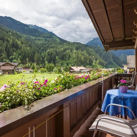 Haus Gruenbergblick Апартаменты Майрхофен